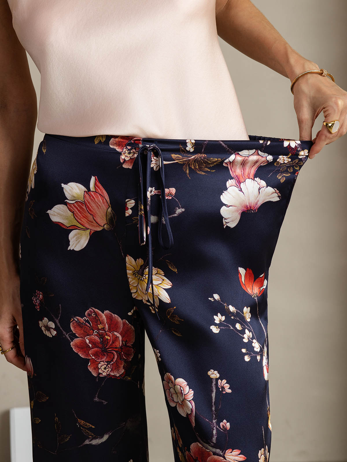 [Navy Floral] SilkSilky-CA 19Momme Silk Womens Pants 004