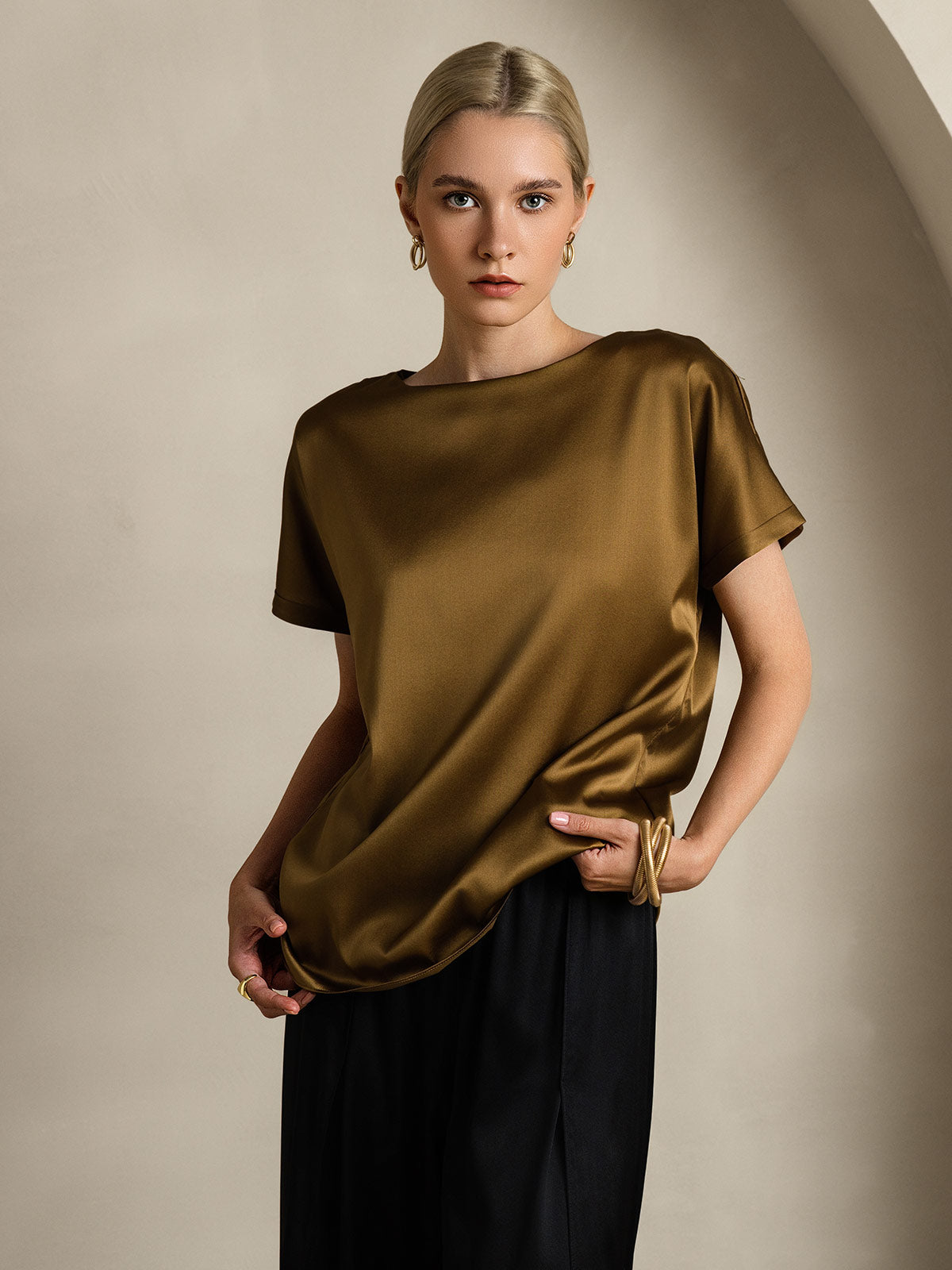 [Brown] SilkSilky-CA 19Momme Silk Round Neck Women's T-Shirt 003,