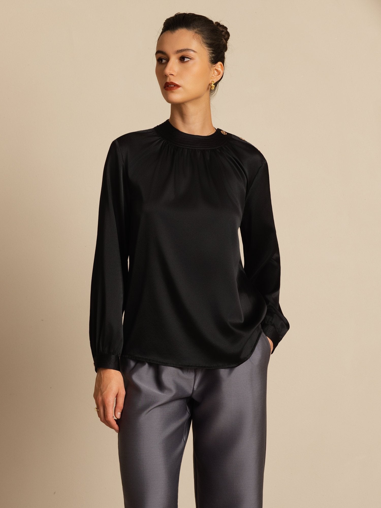 [Black] SilkSilky-CA 19Momme Stretch Silk Charmeuse Long Sleeve Round Neck Blouse 004