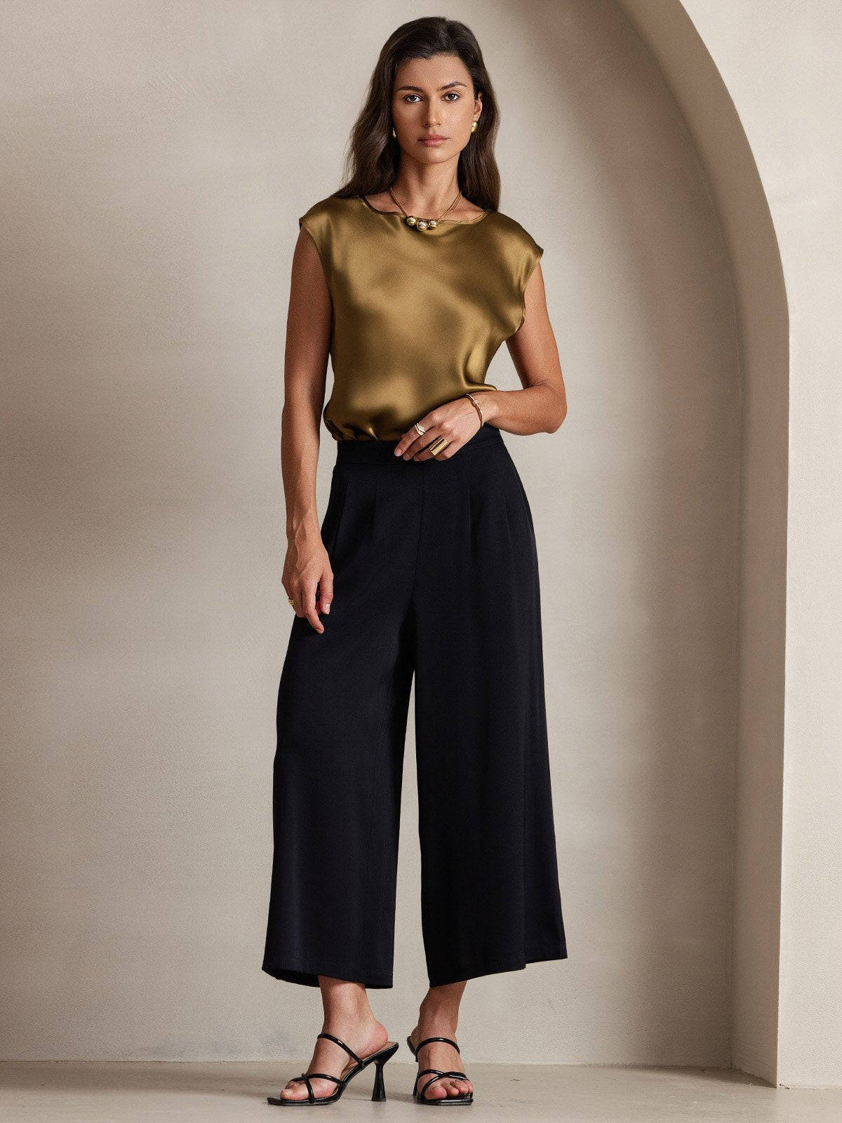 [Brown] SilkSilky-CA 19Momme Silk Round Neck Women's T-Shirt 005
