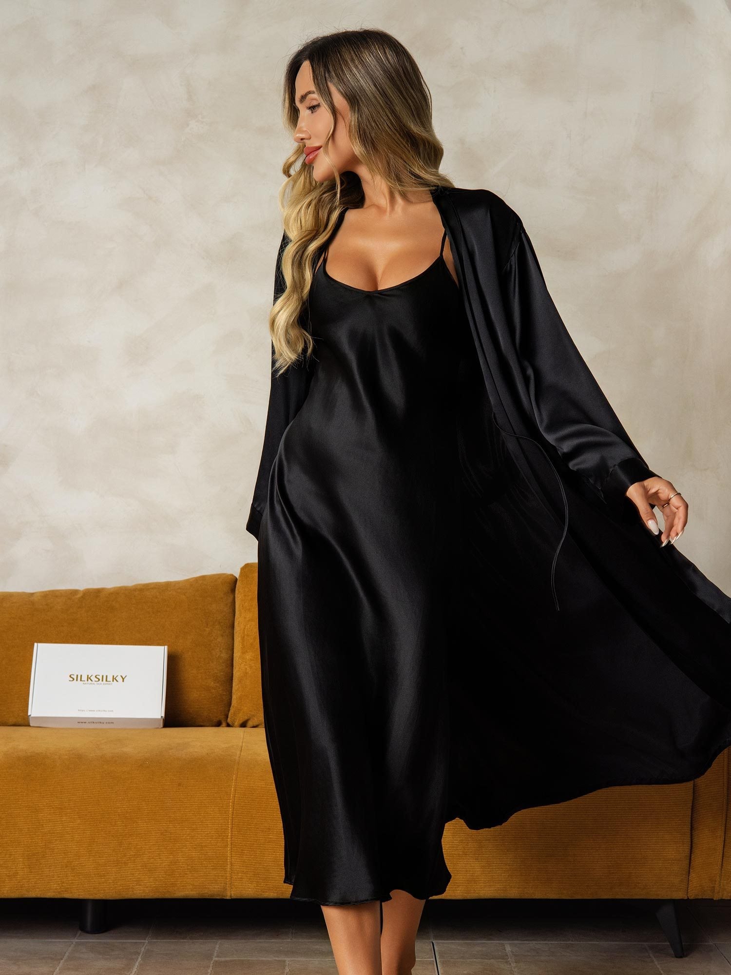 [Black] SilkSilky-CA Pure Silk V Neck Nightgown&Robe Set 005