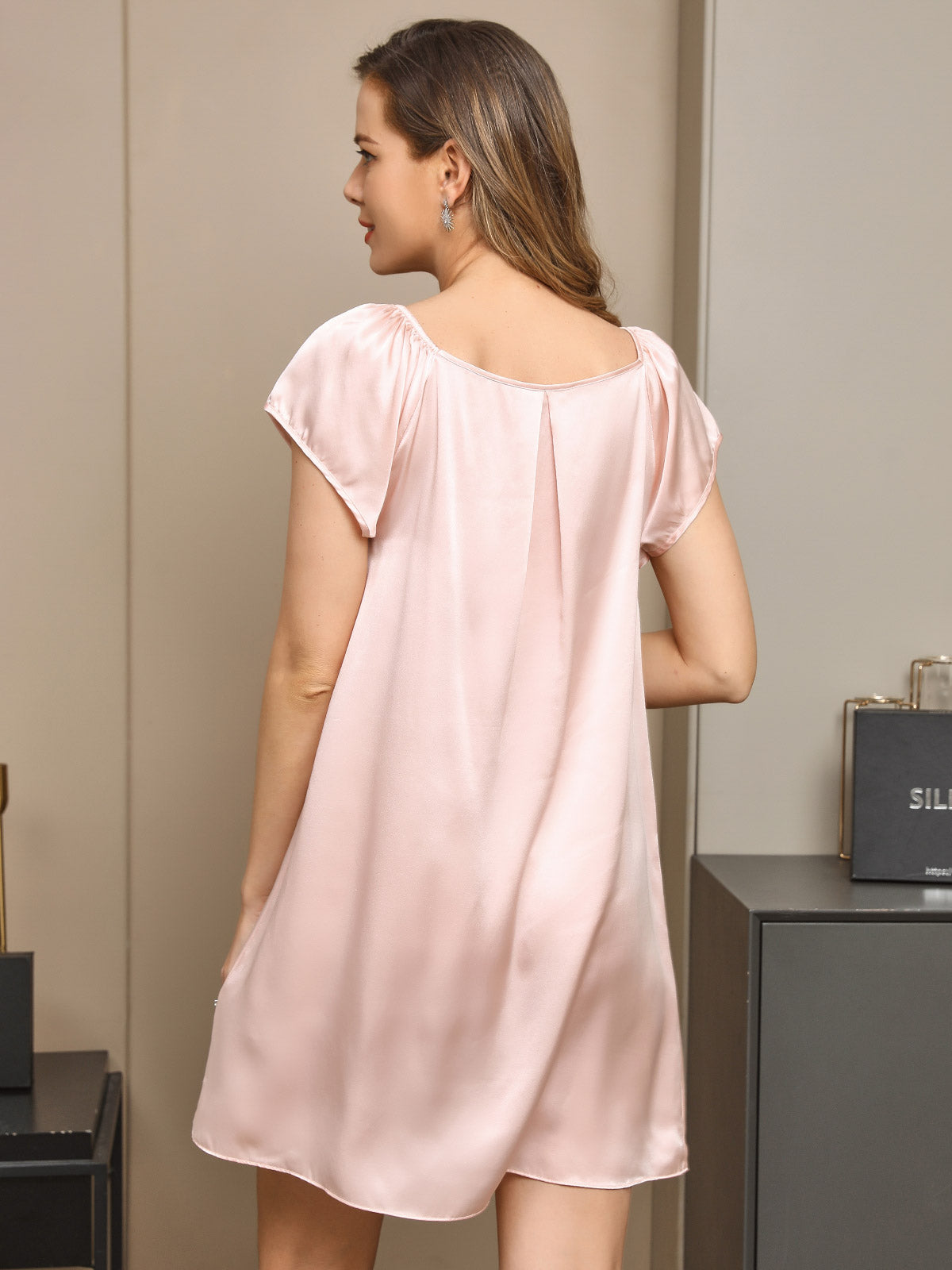 [Light Pink] SilkSilky-CA Cap Sleeve Square Neck Nightgown 002