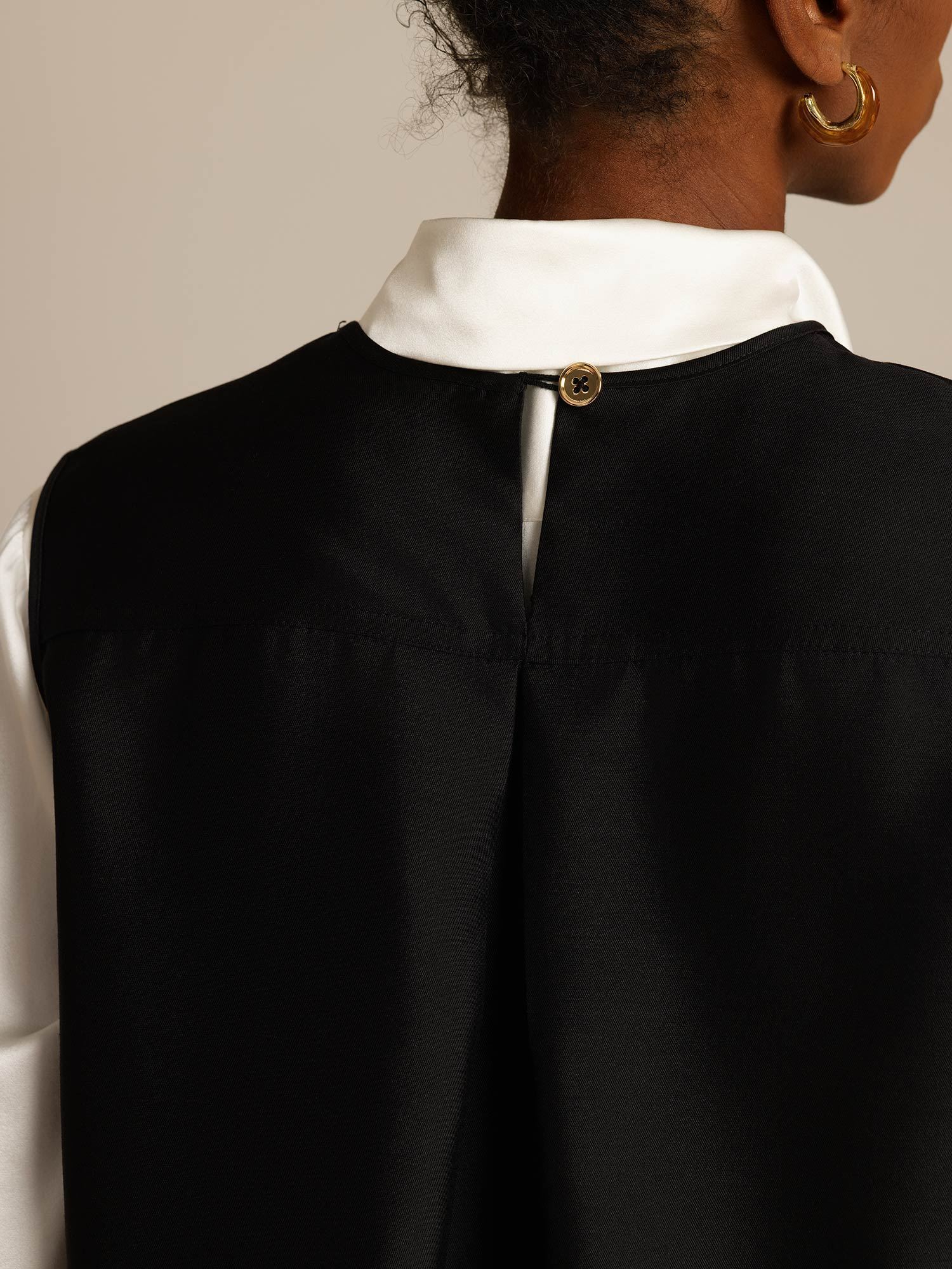 [Black] SilkSilky-CA 32Momme Silk-Wool Blend Womens Vest 005,