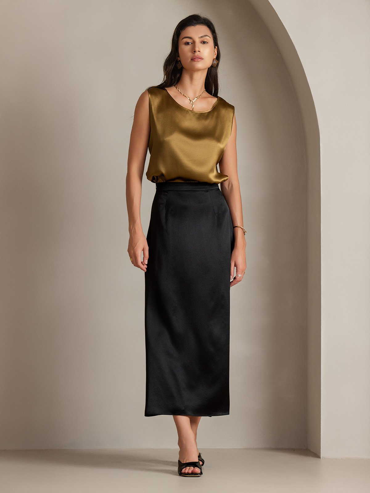 [Brown] SilkSilky-CA 19Momme Silk Round Neck Camisole 007