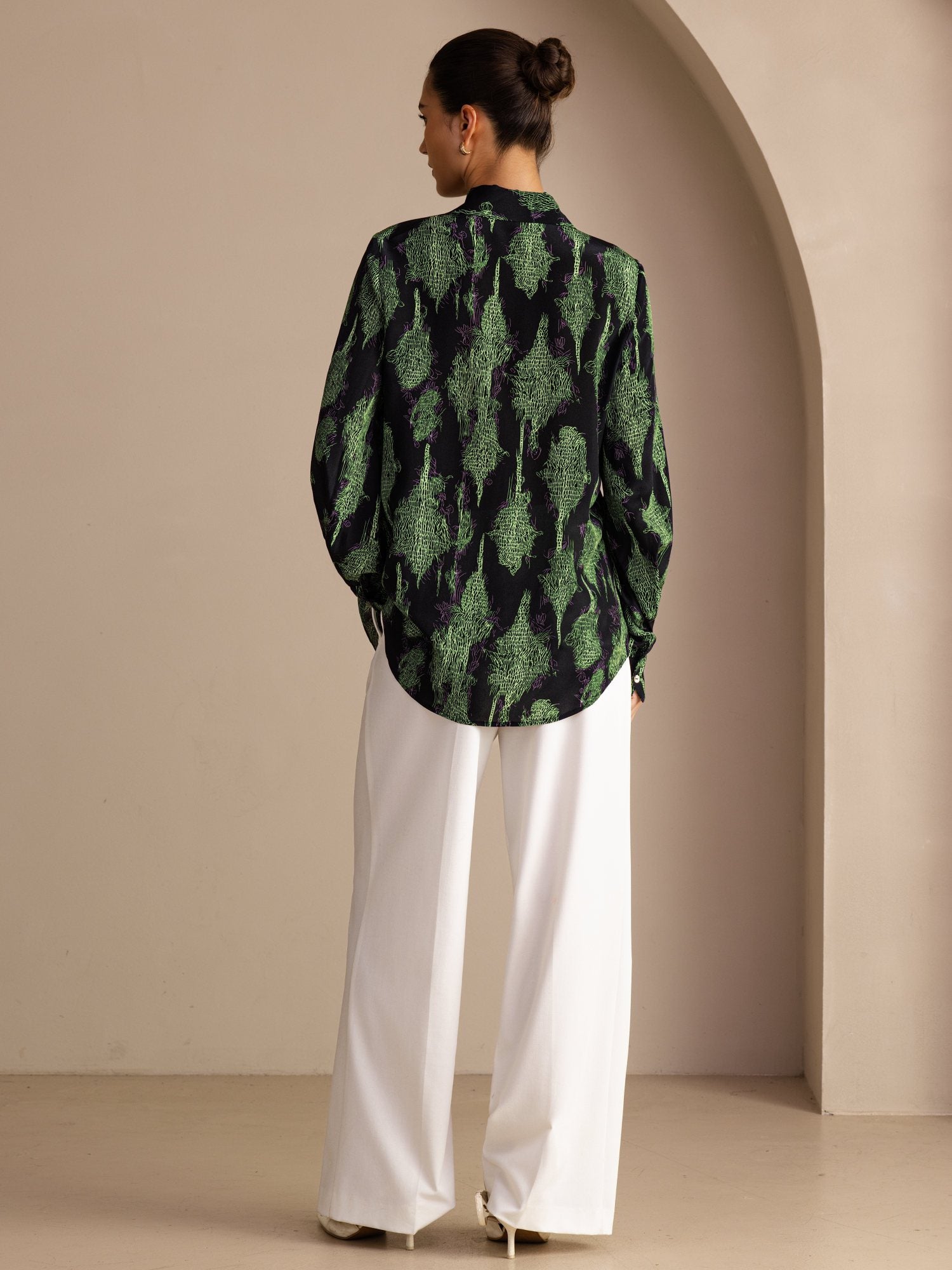 [Black Moss] SilkSilky-CA Long Sleeve Lapel Collar Blouse 002