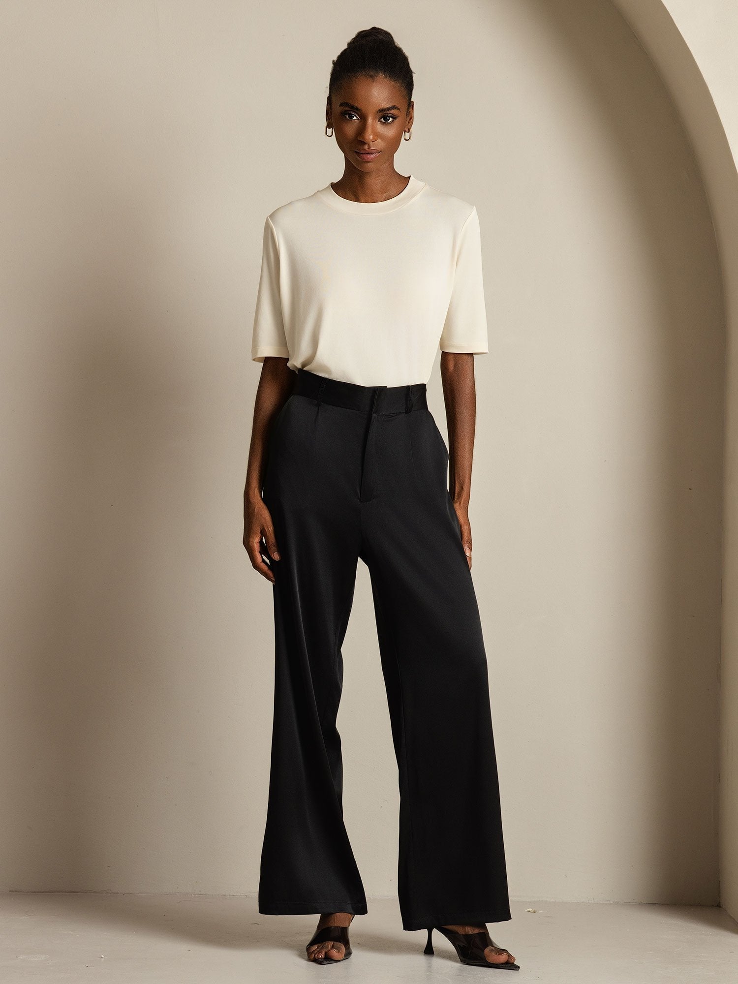 [Beige] SilkSilky-CA Pure Silk Round Neck Women's T-Shirt 008