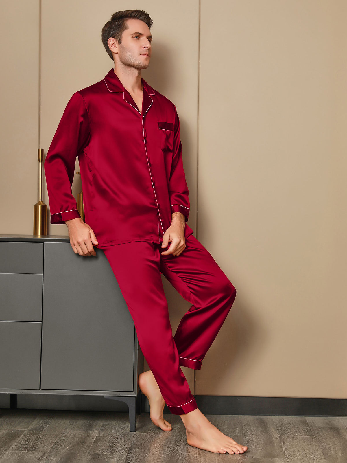 SilkSilky CA 19Momme Pure Silk Long Sleeve Lapel Men's Pajamas Red 001