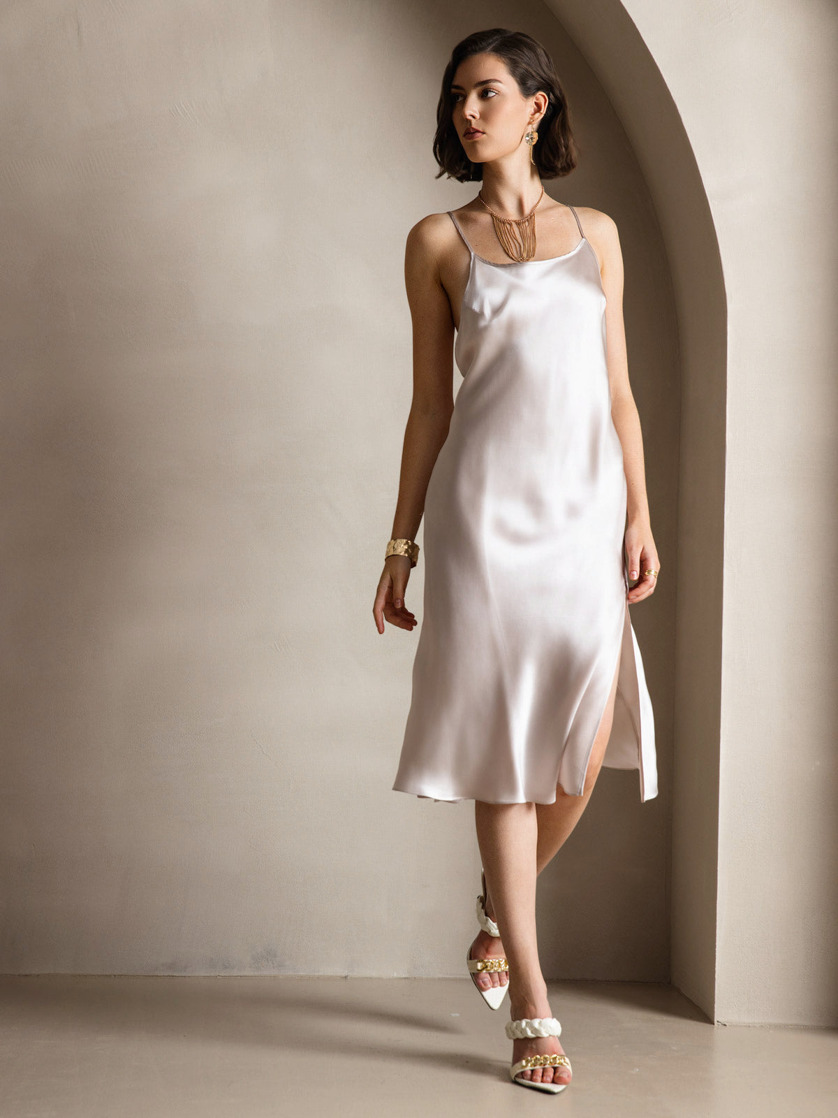 [Beige] SilkSilky-CA Pure Silk Round Neck Dress 004