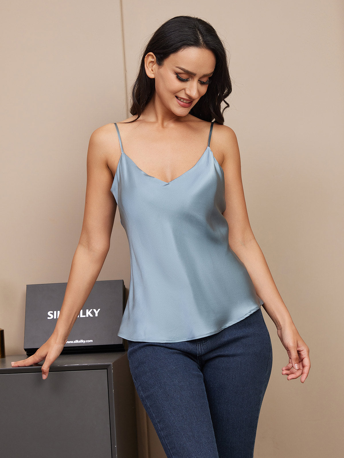 [Grayish Blue] SilkSilky-CA Pure Silk Sleeveless V Neck Camisole 003
