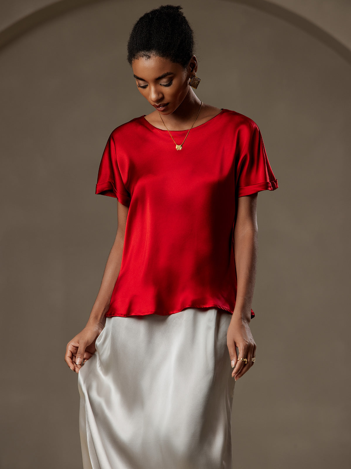 [Wine] SilkSilky-CA 19Momme Silk Round Neck Women's T-Shirt 004