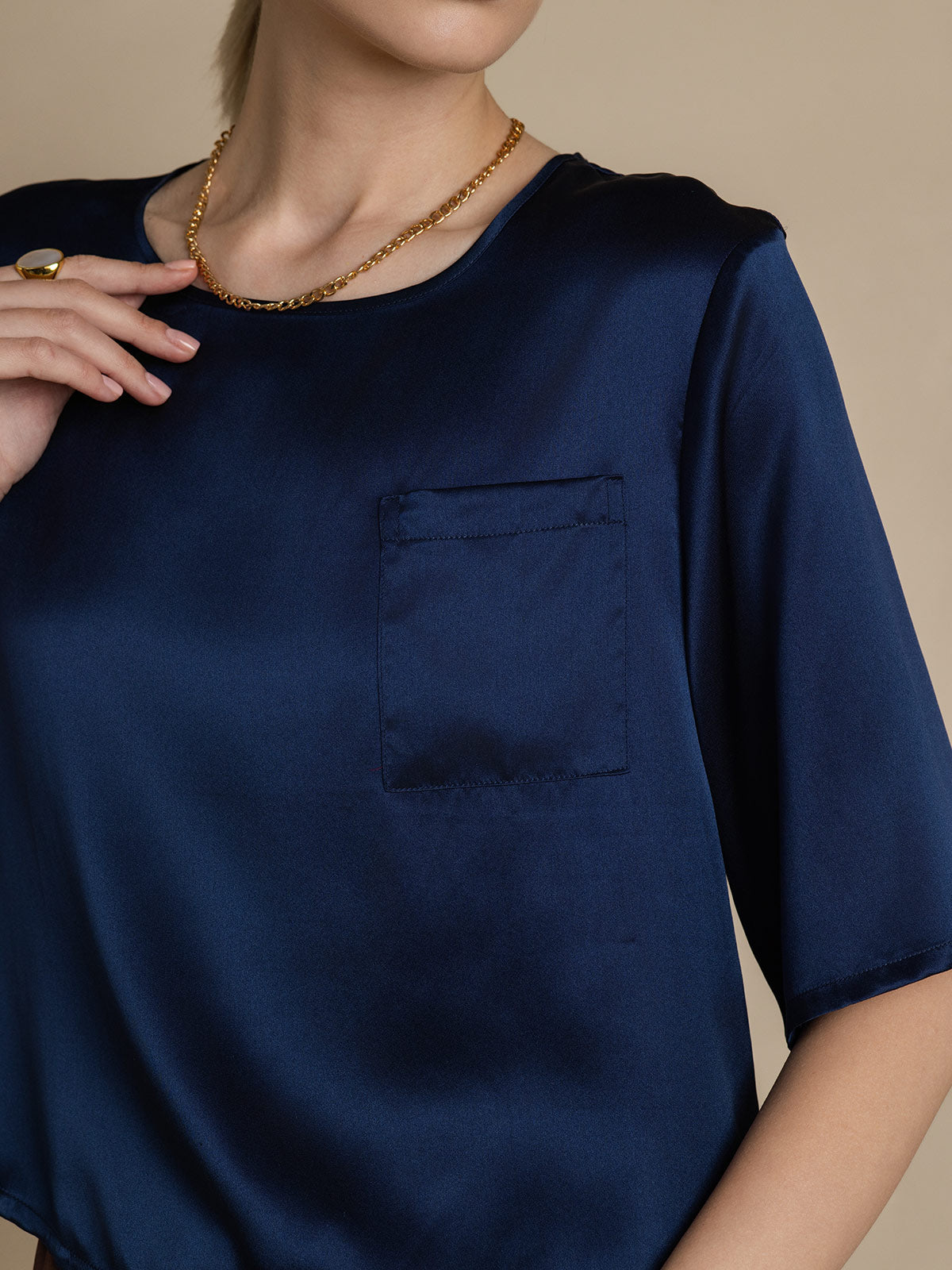 [Dark Blue] SilkSilky-CA Pure Silk Boat Neck Women's T-Shirt 006