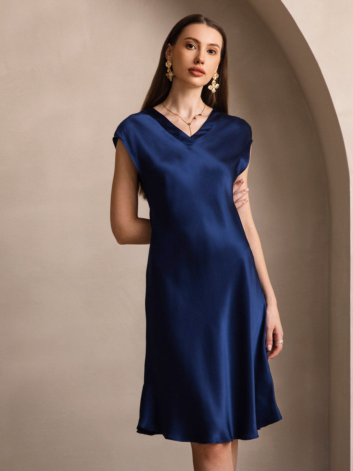 SilkSilky-CA Pure Silk Sleeveless V Neck Dress DarkBlue 001