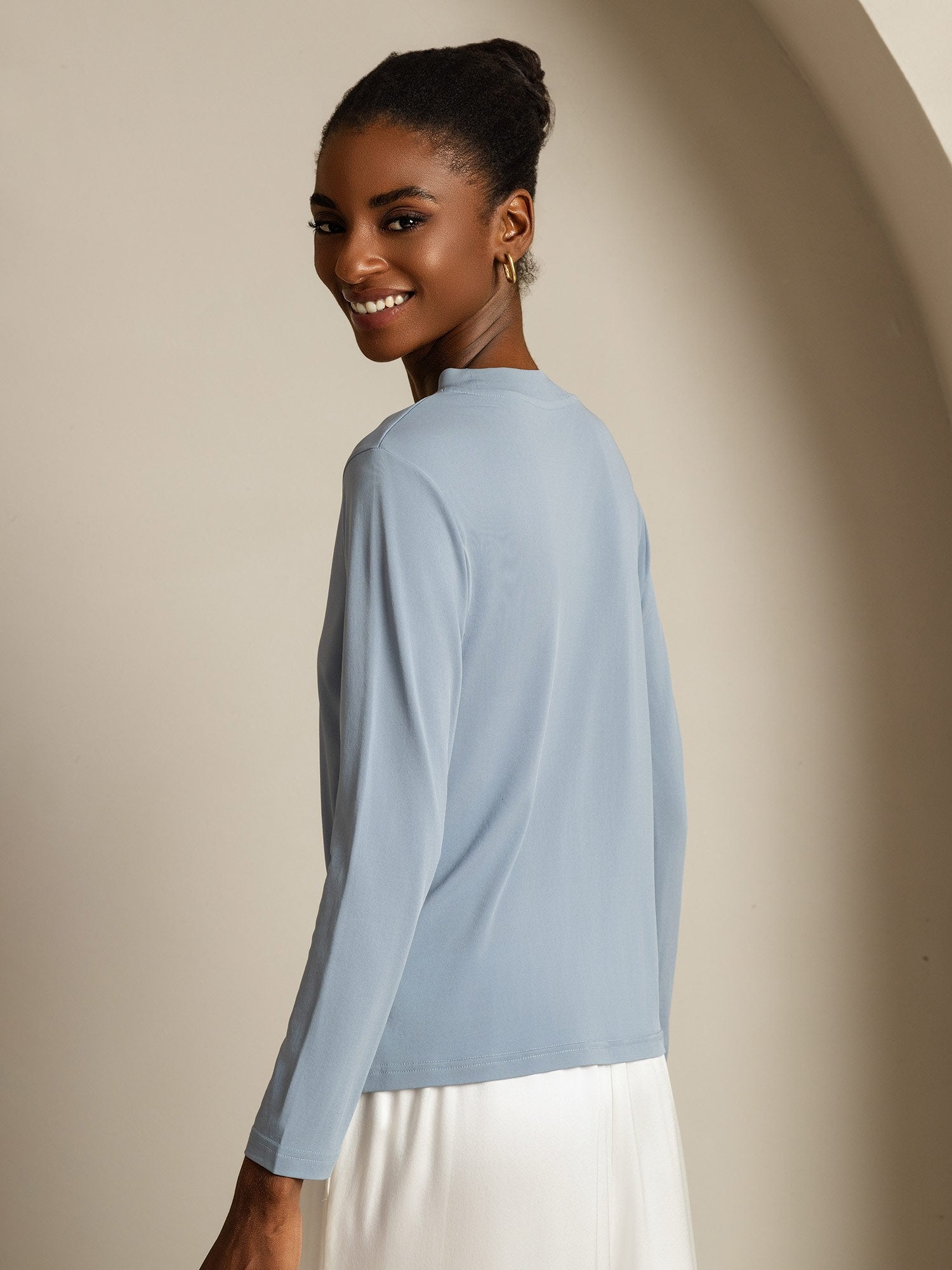 [GrayishBlue] SilkSilky-CA Pure Silk Round Neck Women's T-Shirt 002