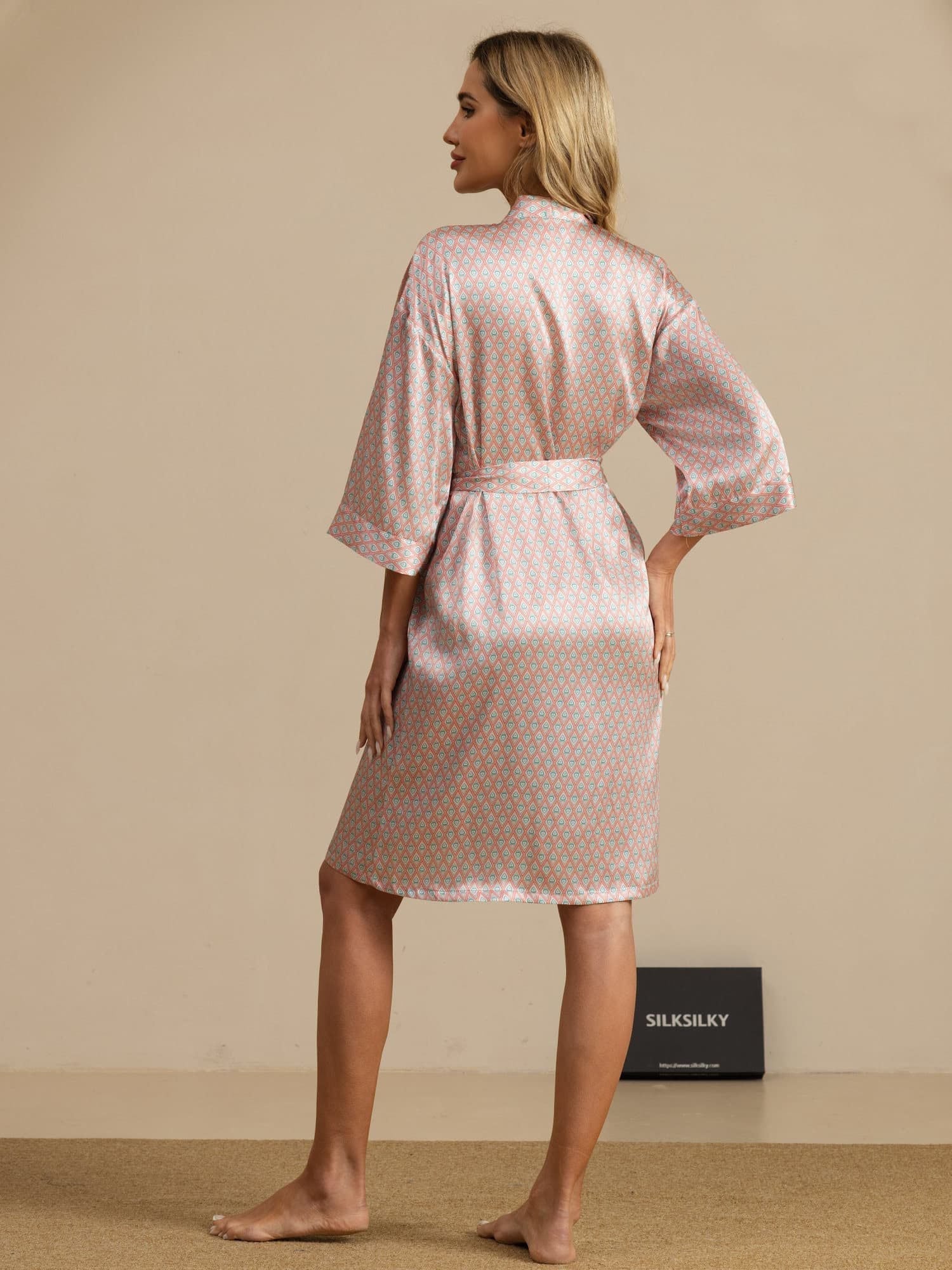 [Pink Heart Geo] SilkSilky-CA 3/4 Sleeve Women's Robe 002