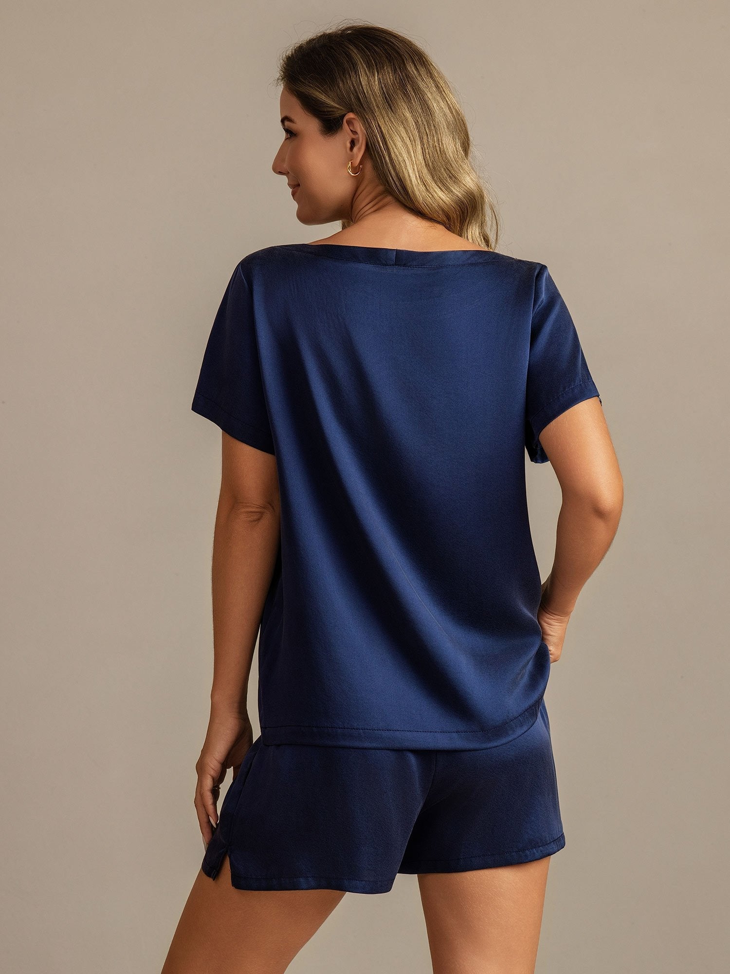 [Dark Blue] SilkSilky-CA 19Momme Machine-Washable Silk Short Sleeve Round Neck Women's Pajamas 002