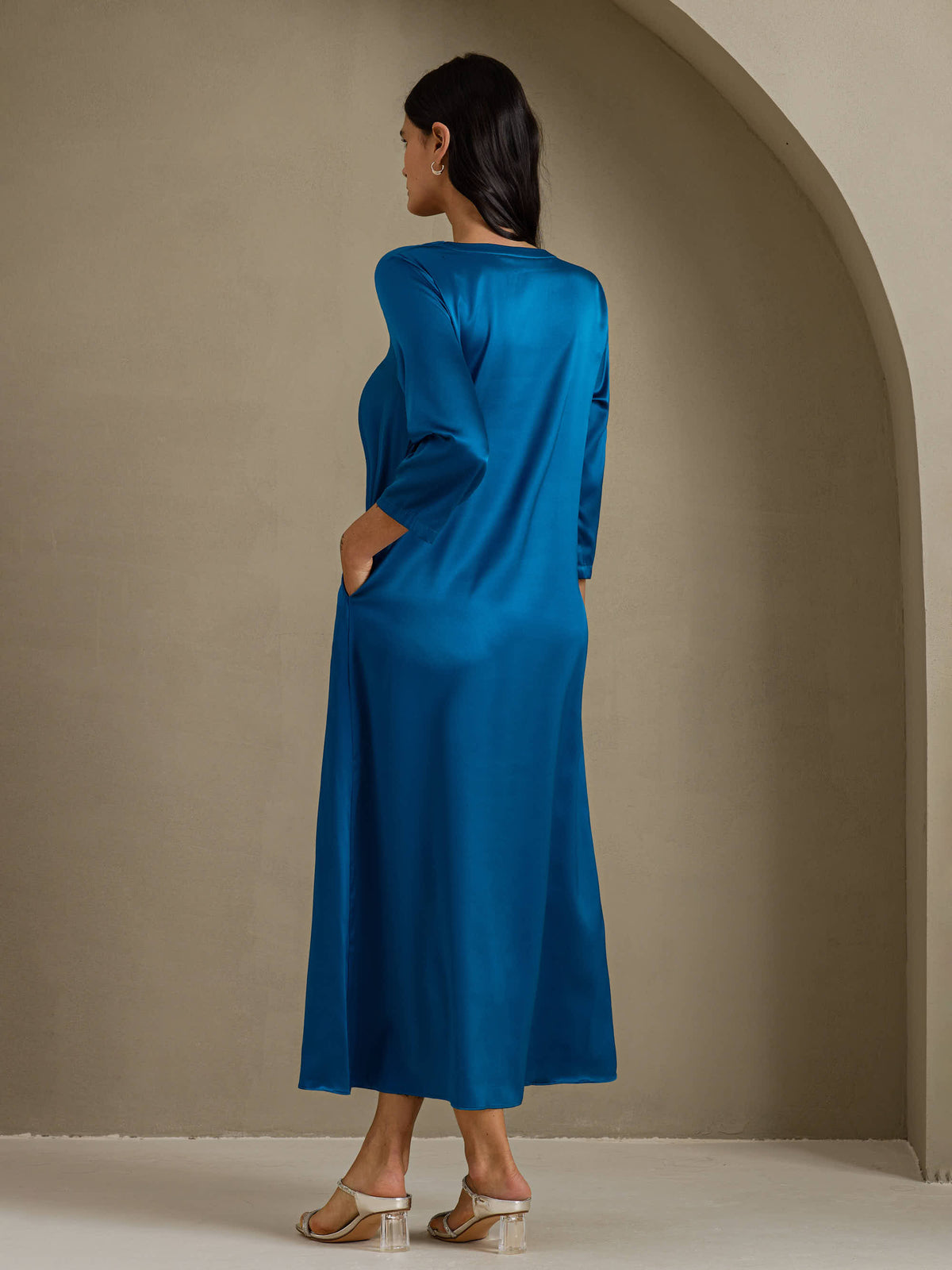 [Teal] SilkSilky-CA 3/4 Sleeve Round Neck Dress 002