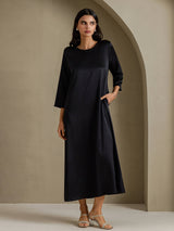 [Black] SilkSilky-CA 3/4 Sleeve Round Neck Dress 001