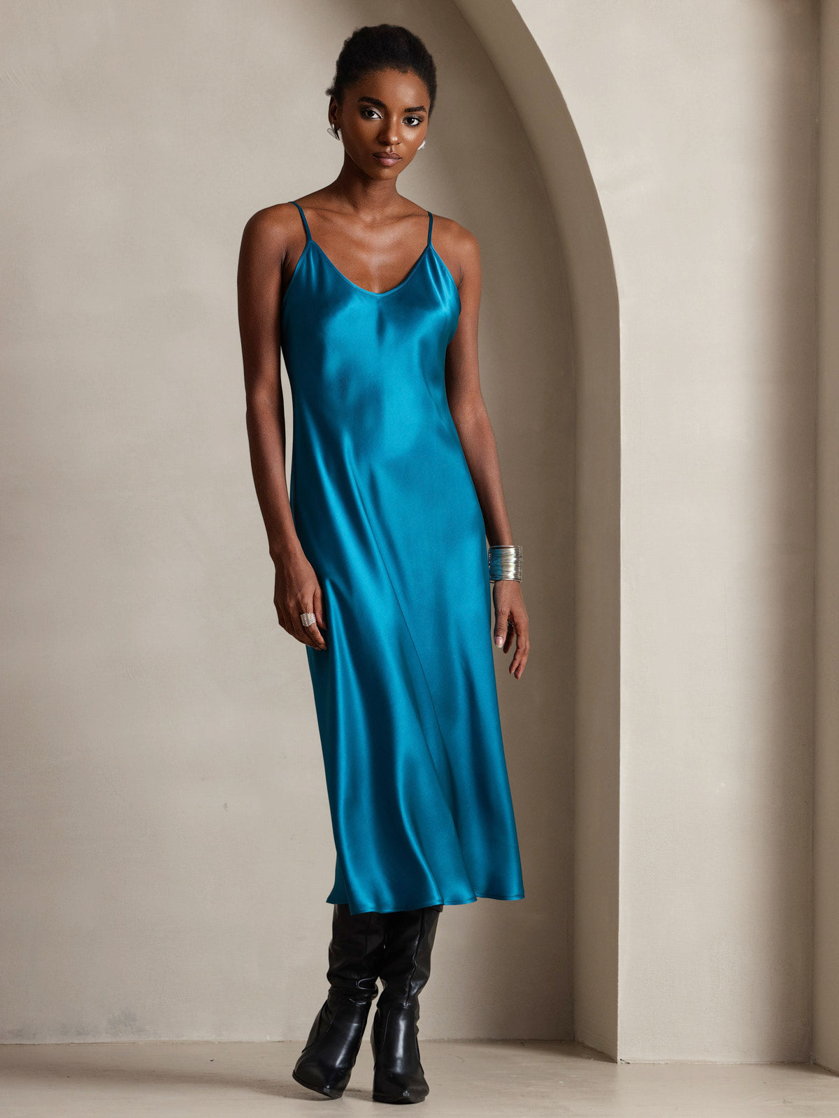 [Teal] SilkSilky-CA Pure Silk Round Neck Dress 001