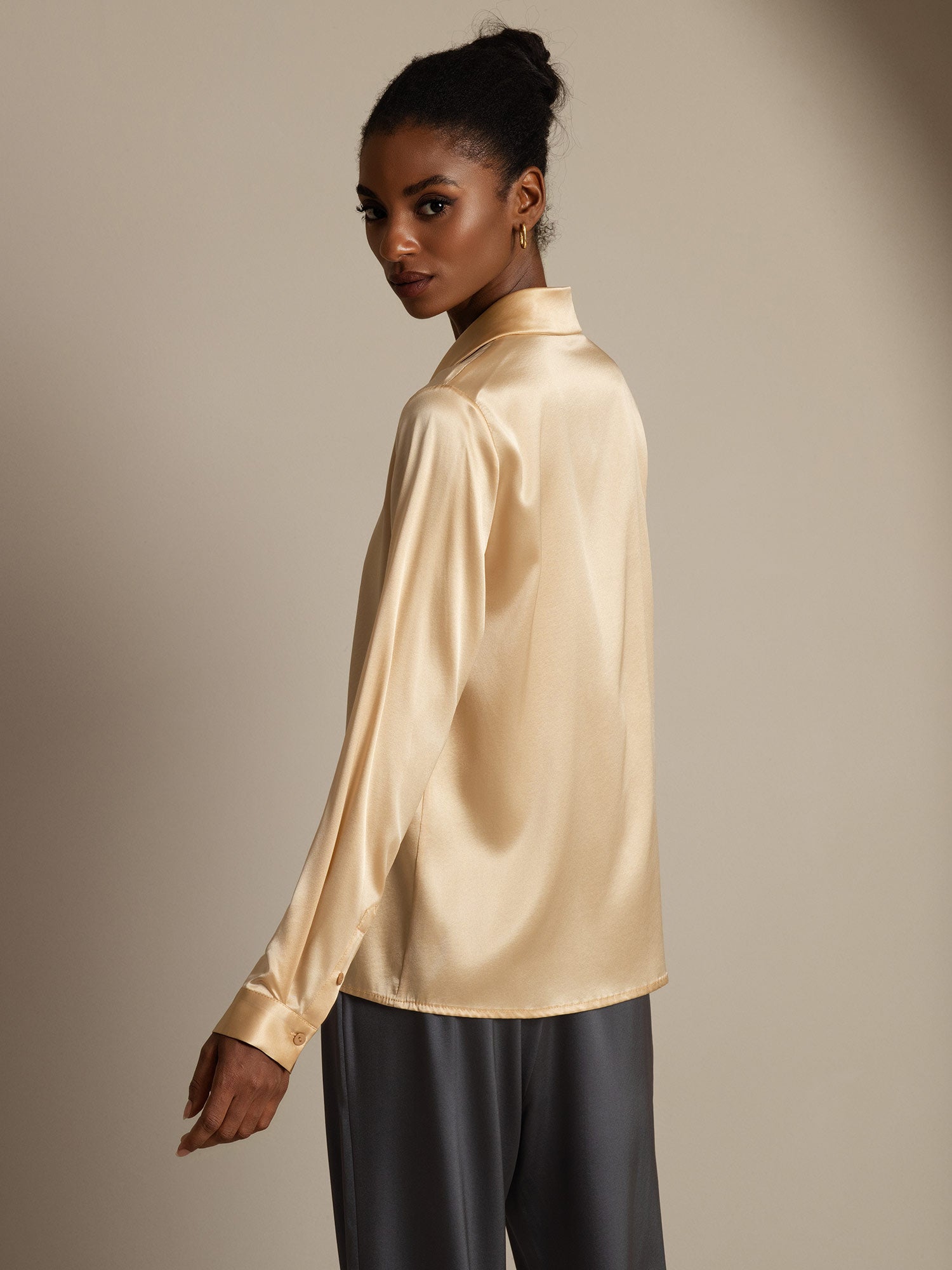 [Champagne] SilkSilky-CA 19Momme Silk Lapel Collar Women's Shirt 002