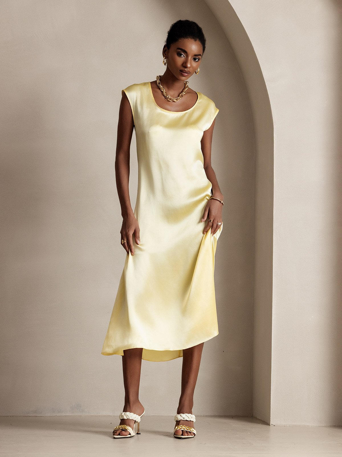 [Light Yellow] SilkSilky-CA 19Momme Silk Cap Sleeve Round Neck Dress 005