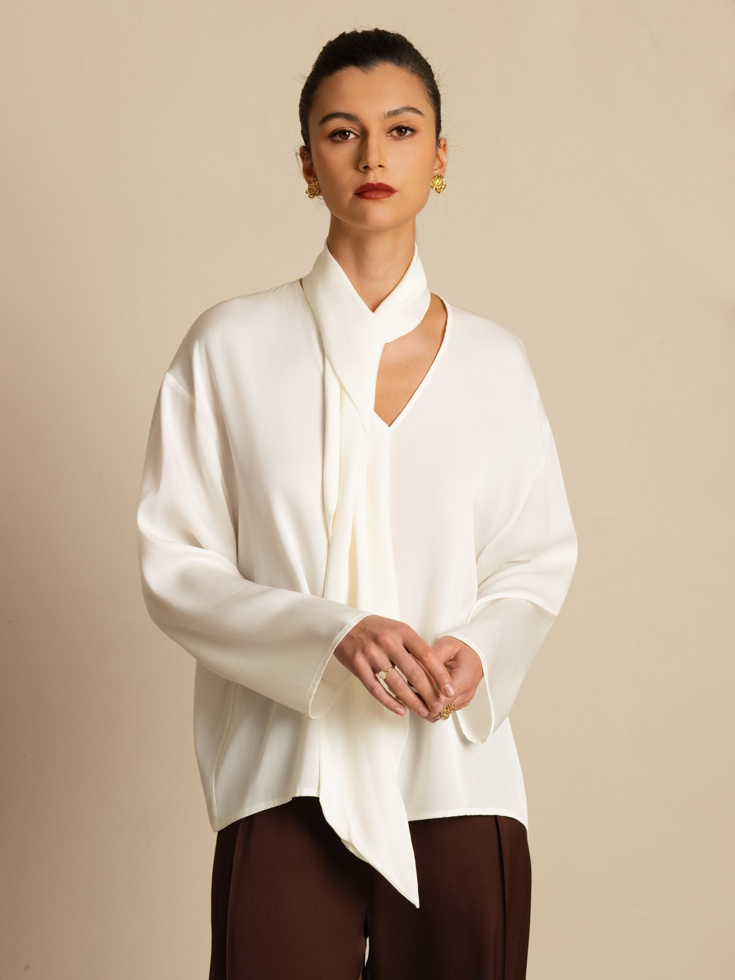 [White] SilkSilky-CA 19Momme Stretch Silk Double Georgette Long Sleeve V Neck Blouse 004