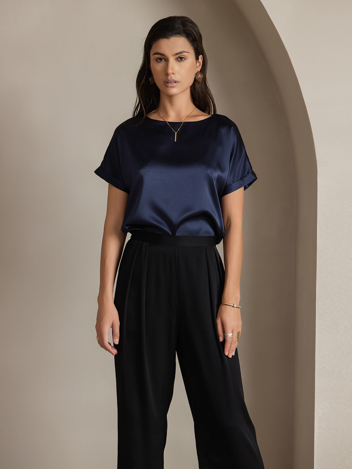 [Dark Blue] SilkSilky-CA 19Momme Silk Round Neck Women's T-Shirt 001