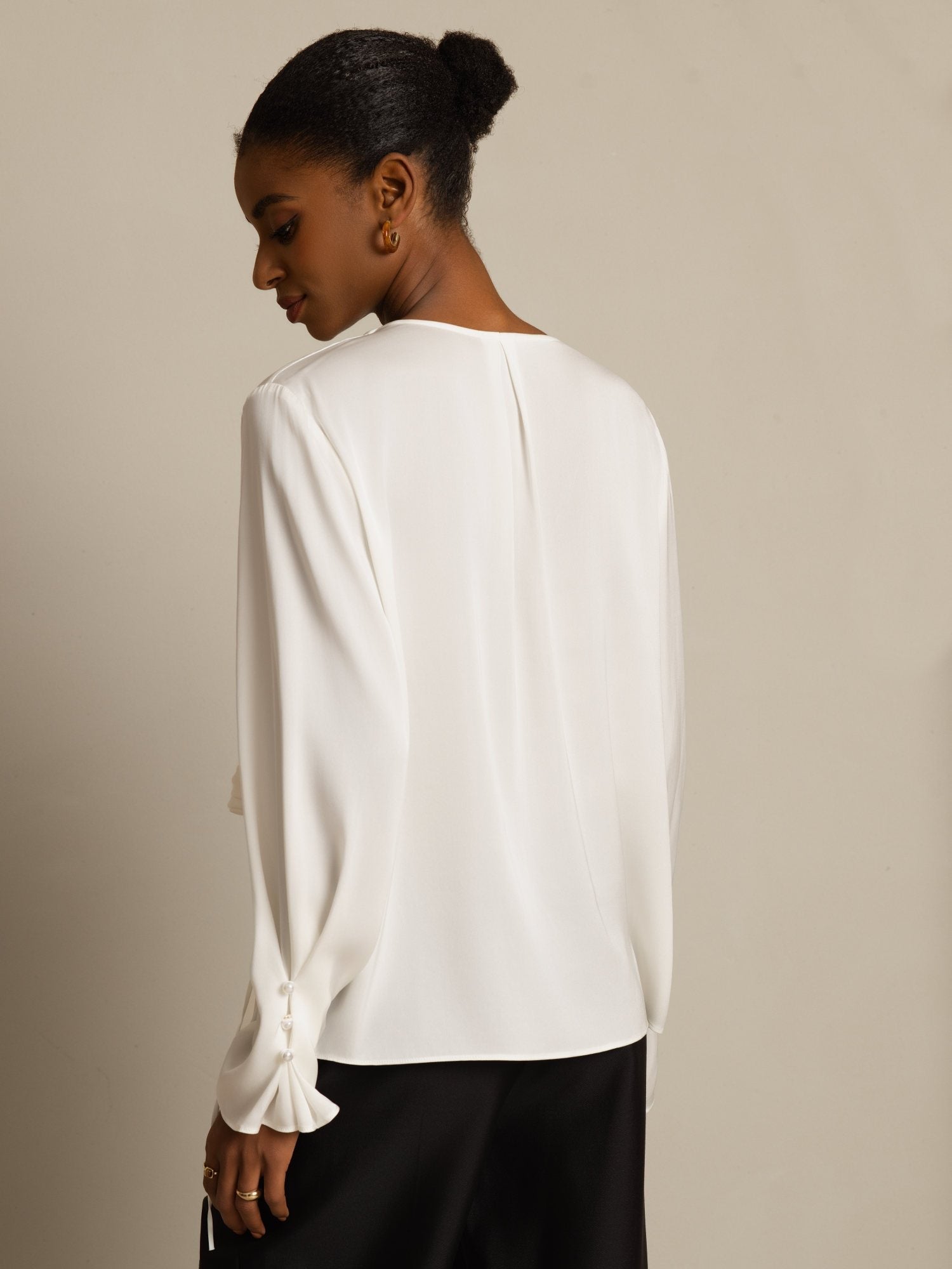 [White] SilkSilky-CA 19Momme Stretch Silk Double Georgette Long Sleeve V Neck Blouse 002