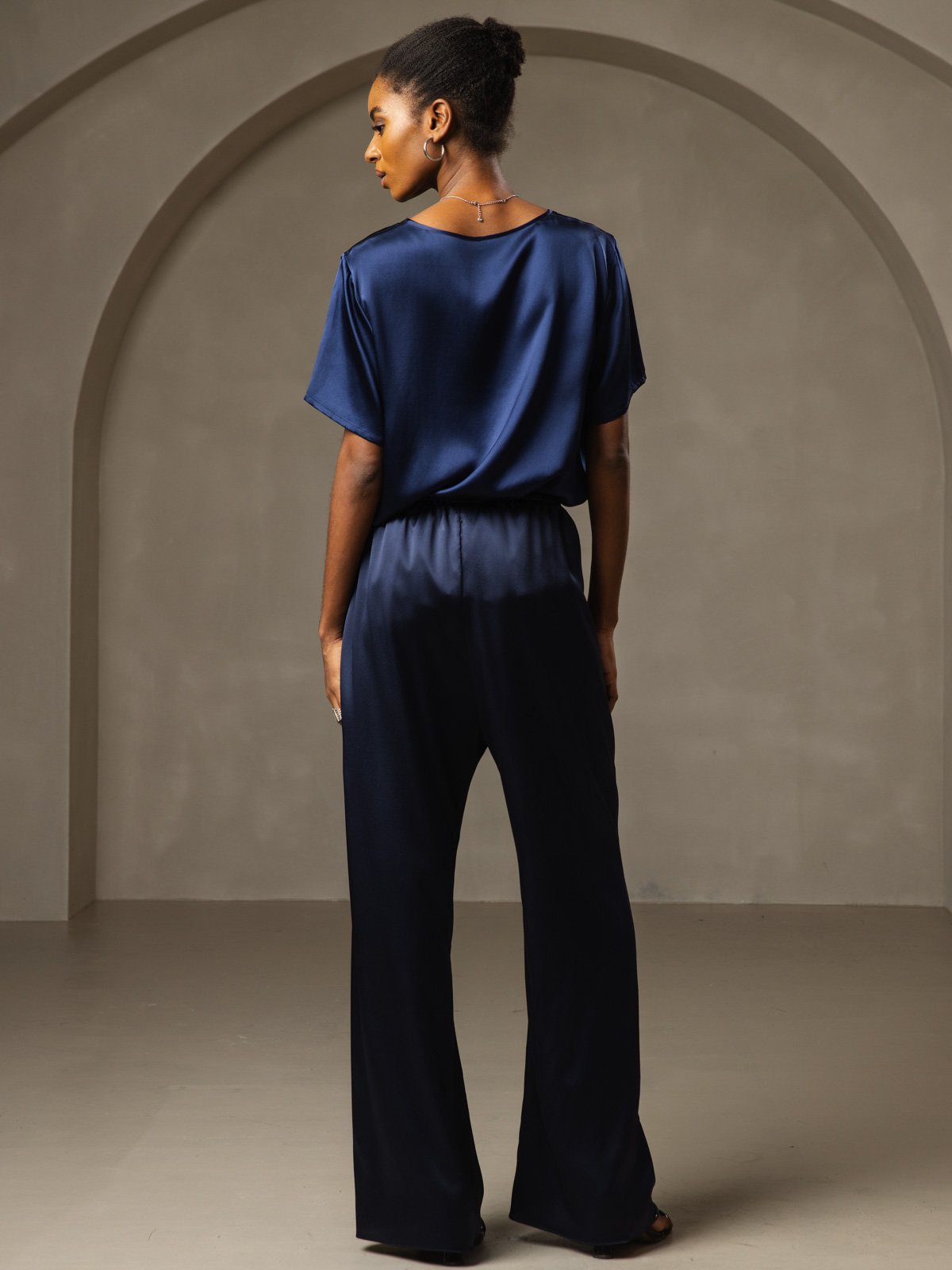 SilkSilky-CA Pure Silk Short Sleeve Round Neck Women's T-Shirt DarkBlue 002