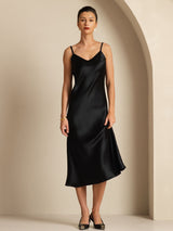 [Black] SilkSilky-CA Spaghetti Strap V Neck Dress 004