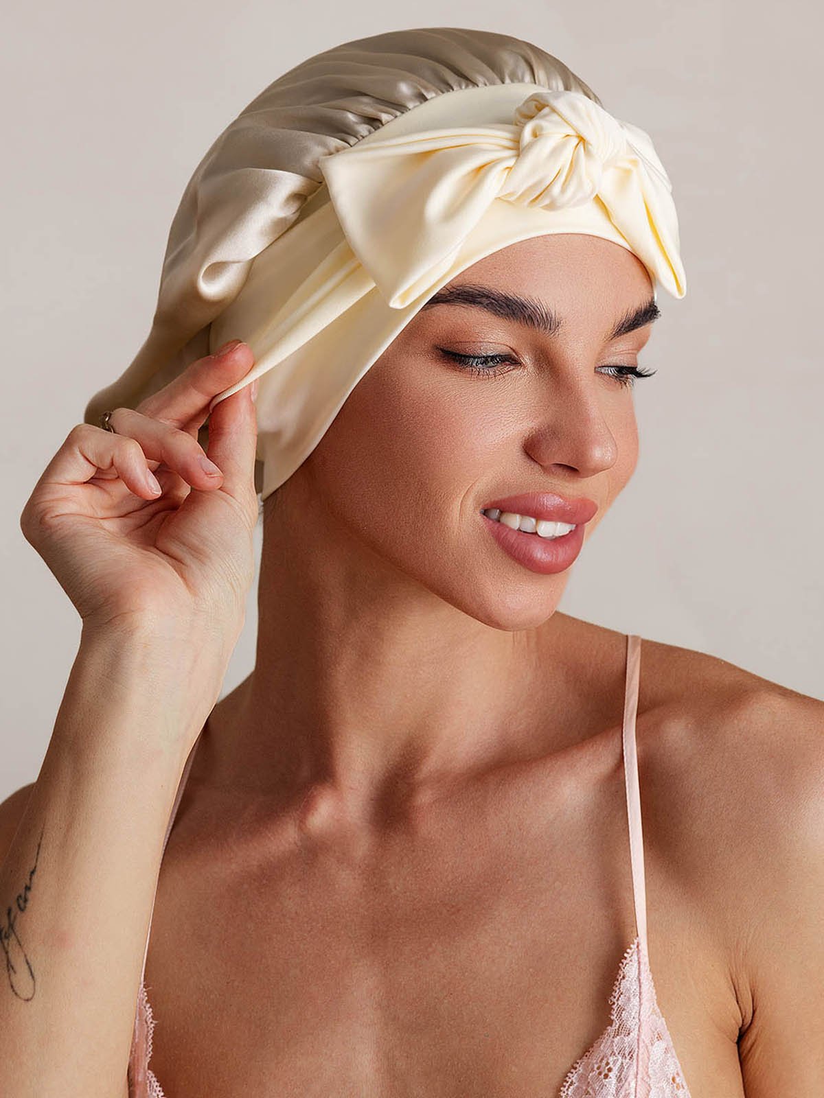SilkSilky-CA Pure Silk Sleep Cap Beige 005