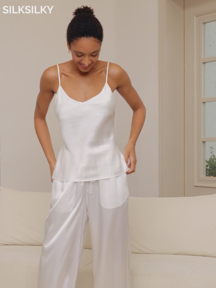 SilkSilky-CA Pure Silk Sleeveless V Neck Camisole video 001