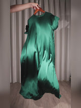 SilkSilky-CA Short Sleeve Crew Neck Dress video 001