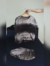 SilkSilky-CA Short Sleeve Round Neck Women's Pajamas video 001